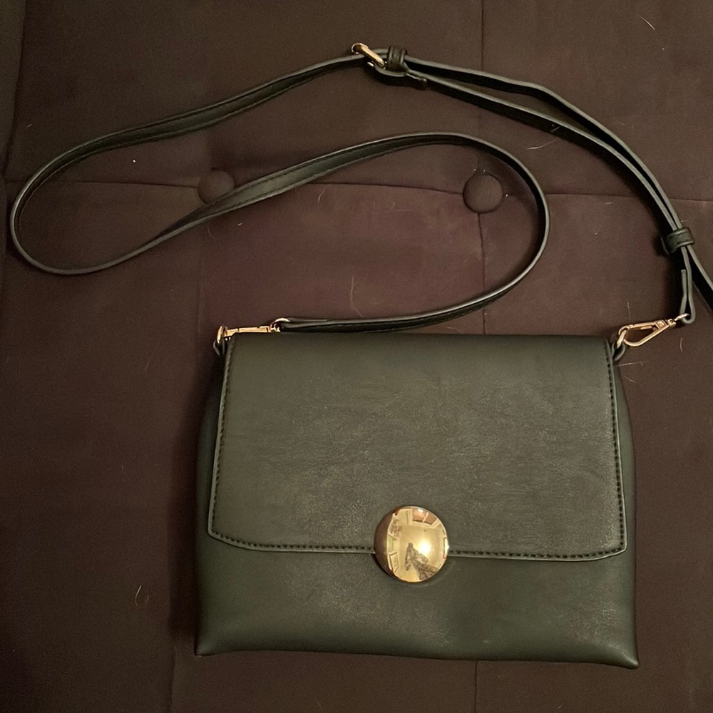 Black with gold accent crossbody purse